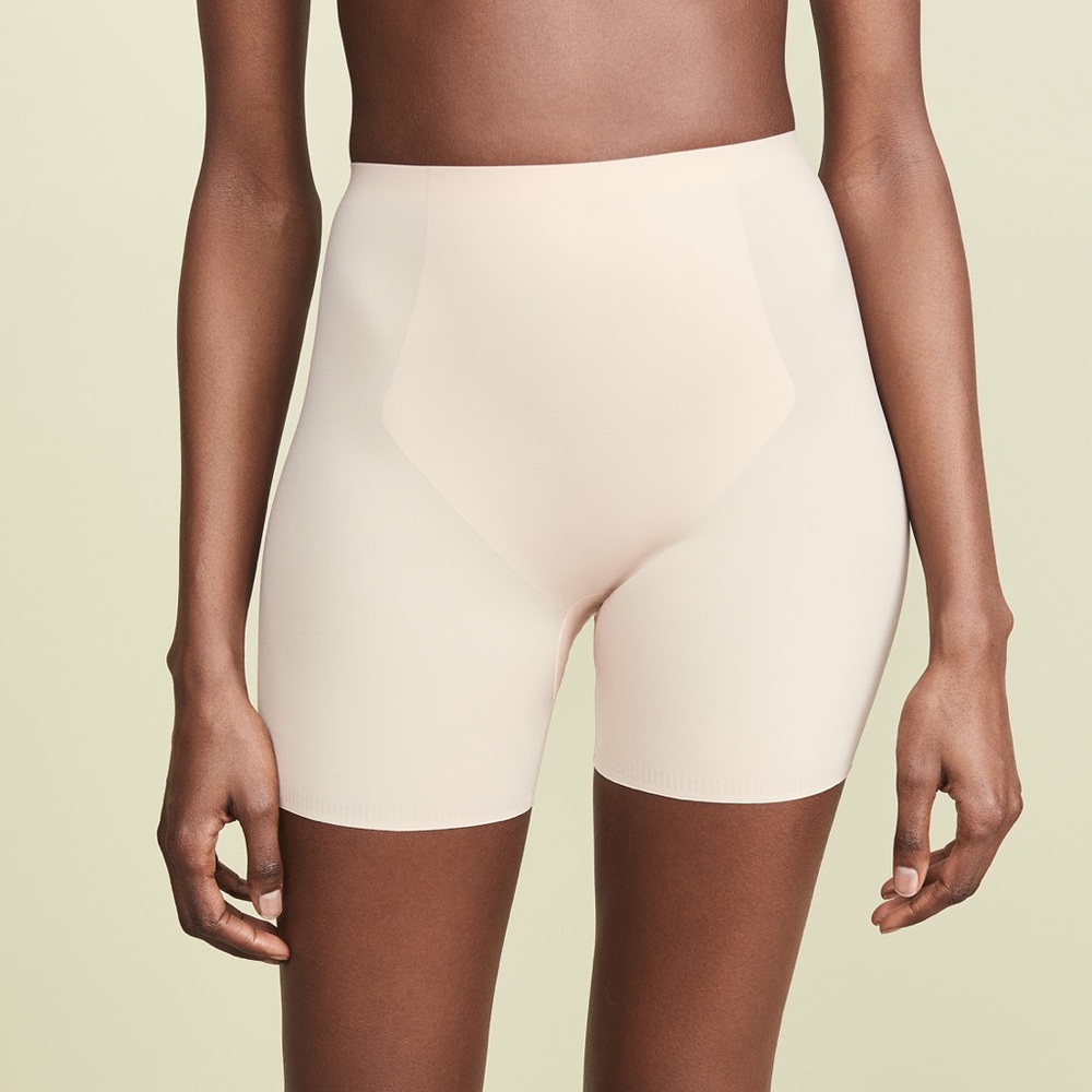 SPANX 
Thinstincts Girl Shorts 
Soft Nude, L